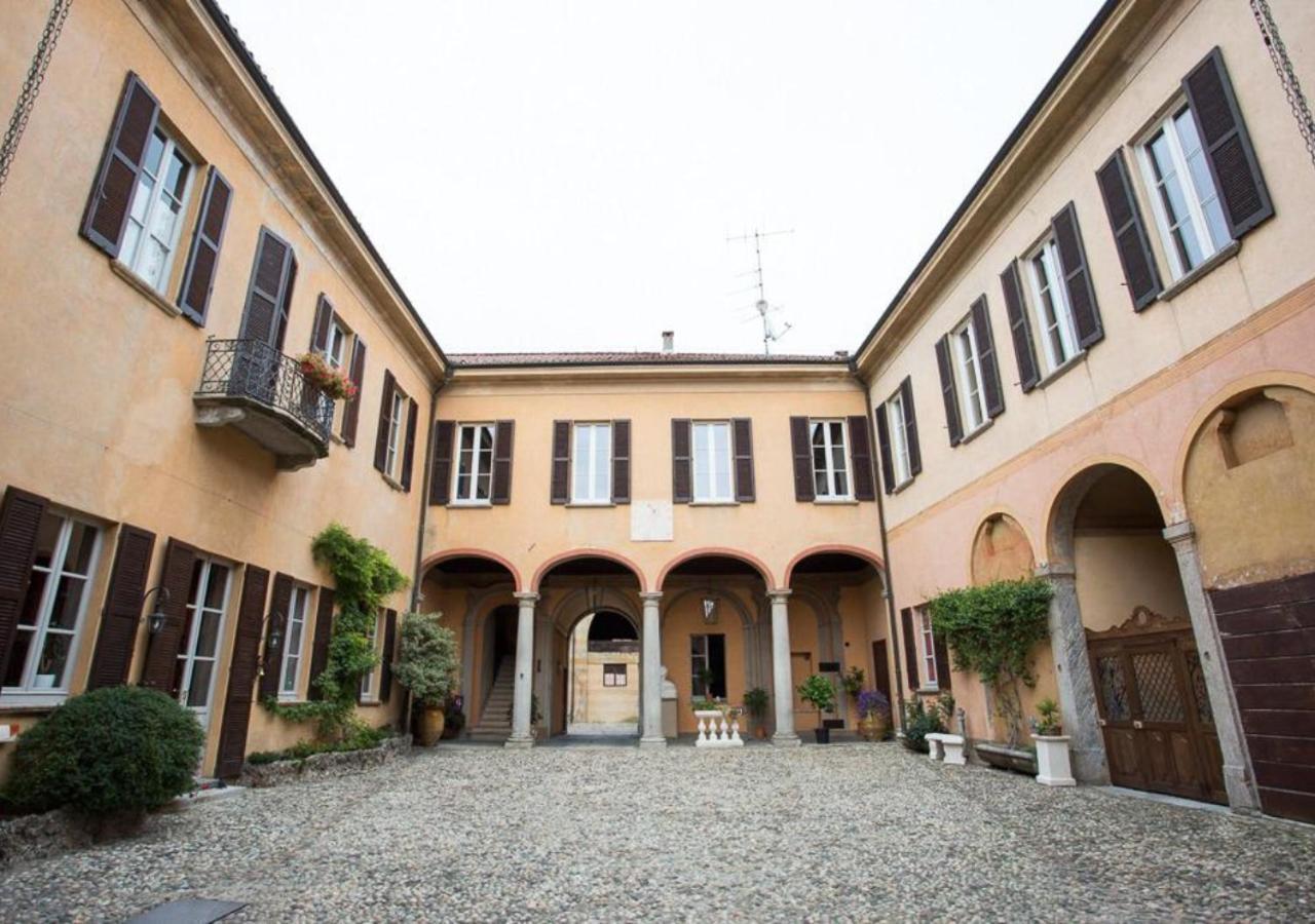 Villa Ghiringhelli Azzate Exteriér fotografie