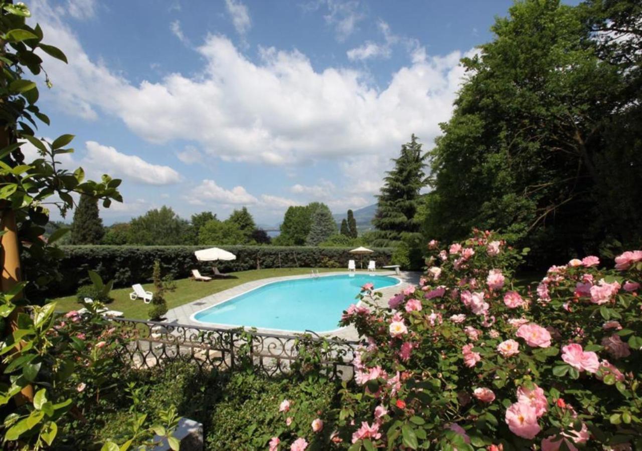 Villa Ghiringhelli Azzate Exteriér fotografie