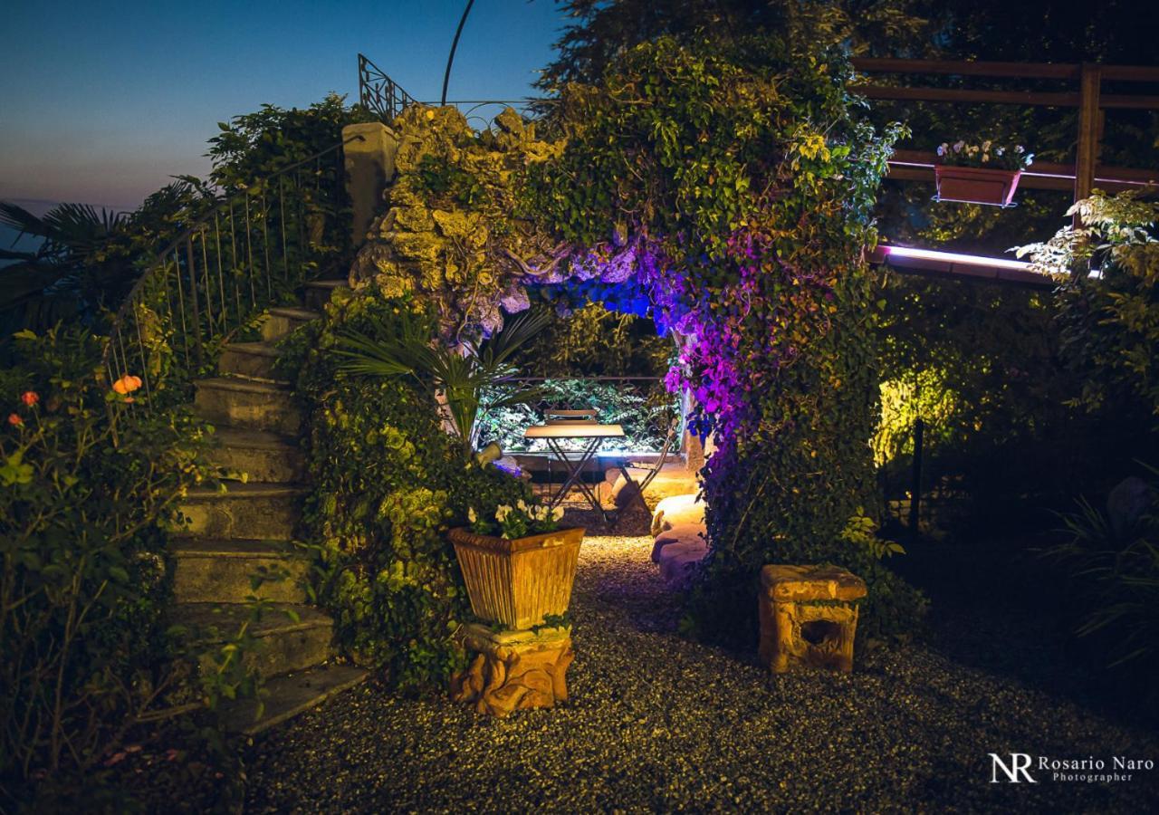 Villa Ghiringhelli Azzate Exteriér fotografie