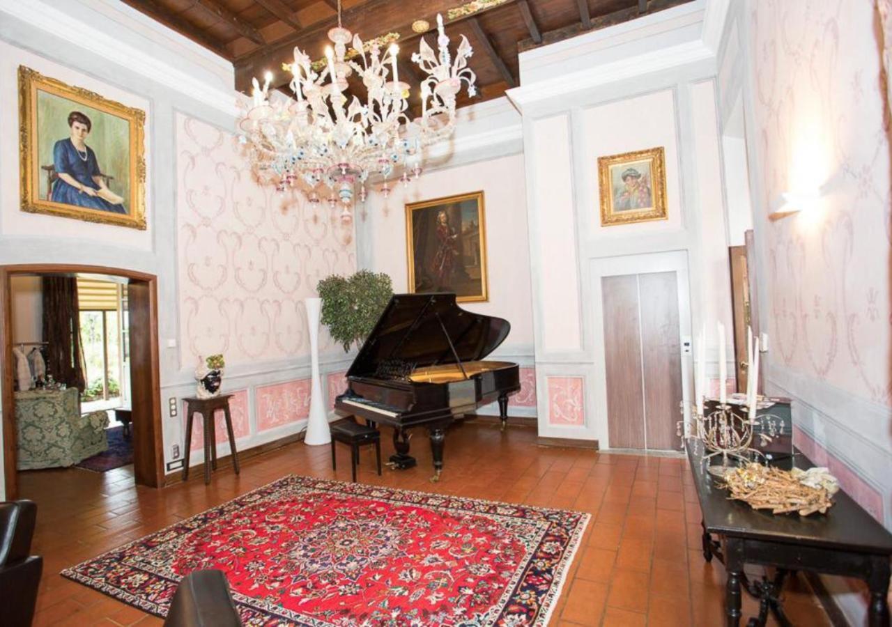 Villa Ghiringhelli Azzate Exteriér fotografie